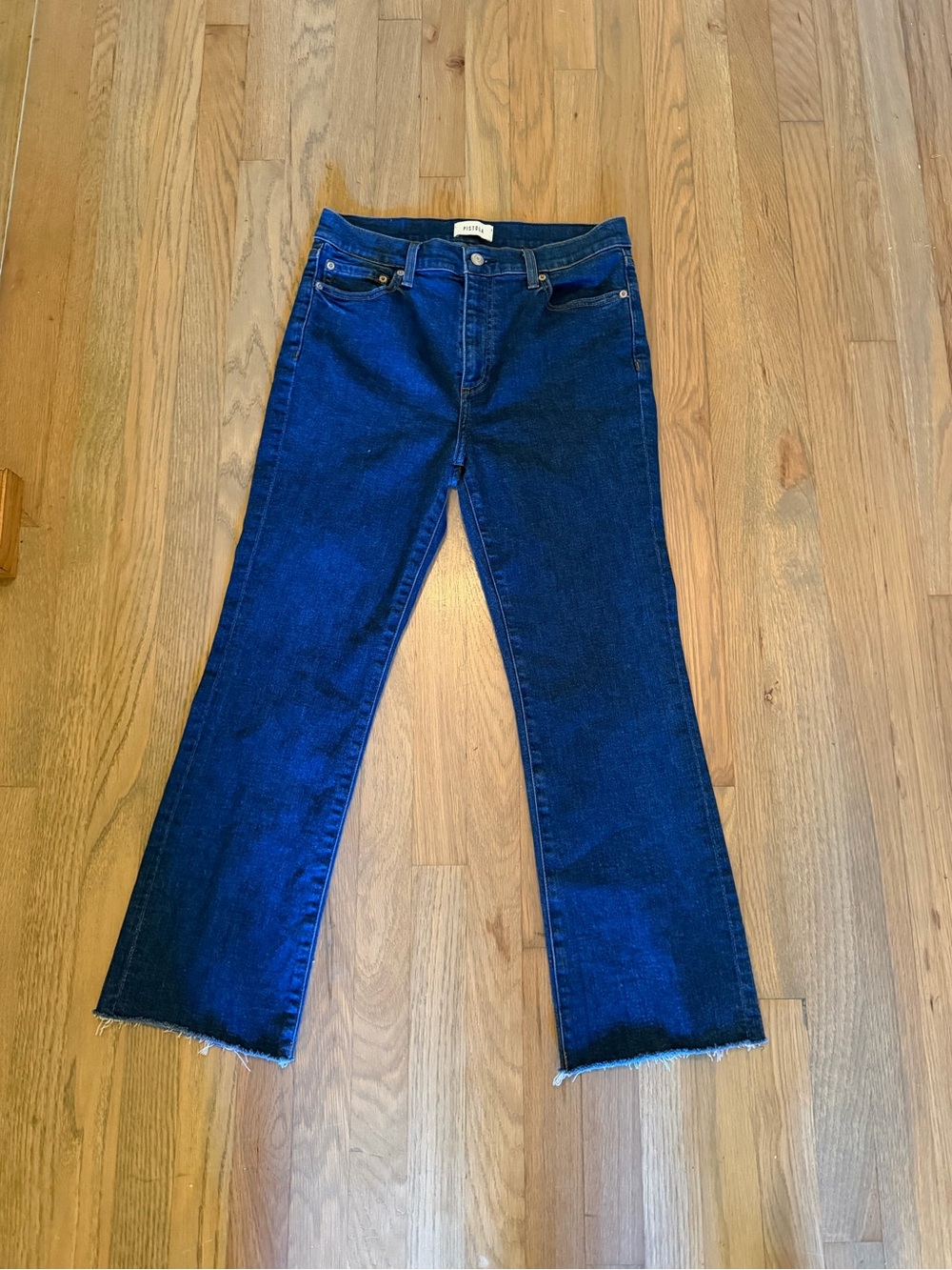 Pistola kick flare cropped jean